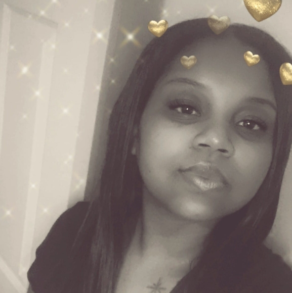 Meet your Posher, Shannon - Picture 1 of 1